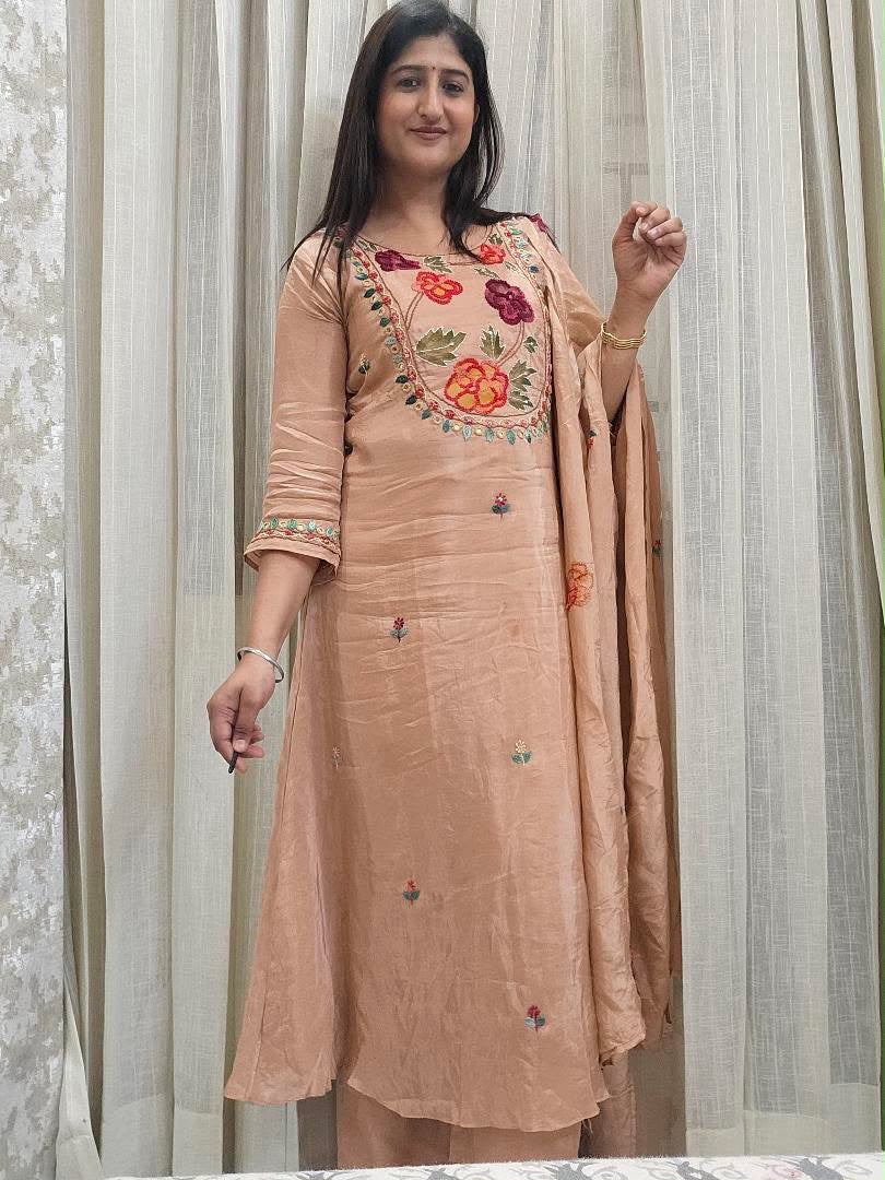 A Garden Wrote Back – Embroidered Suit Set
