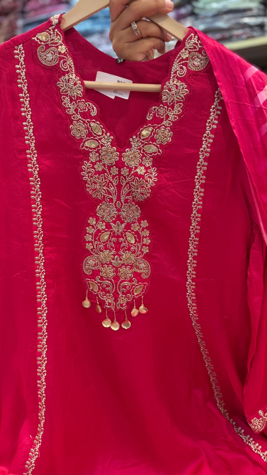 The Rani Heirloom – Embroidered Suit Set