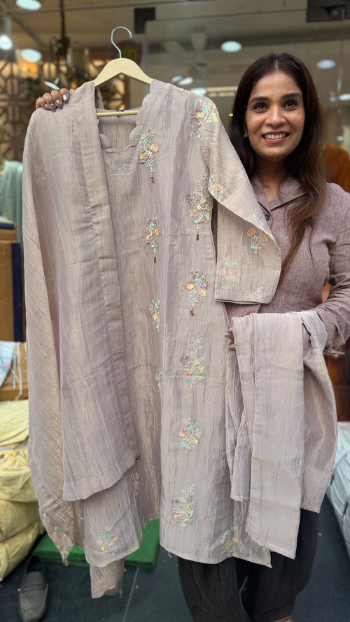 The Botanical Whisper – Mul Chanderi Suit Set