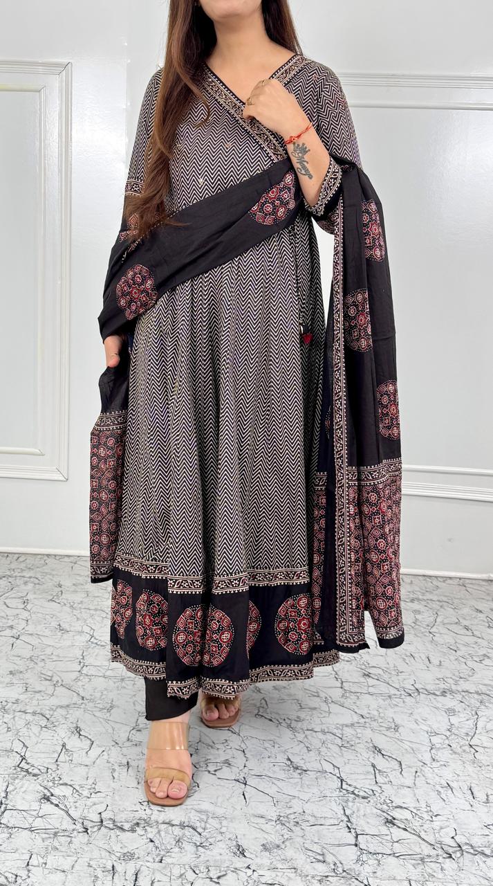 Black Angrakha Anarkali