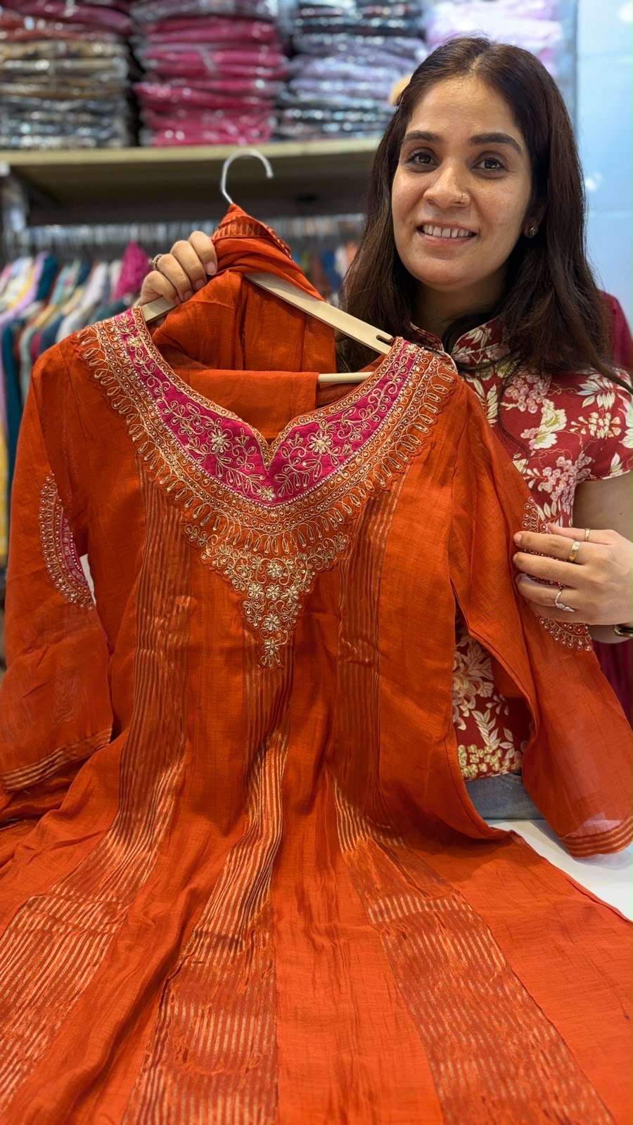 The Contrast Crown – Mul Chanderi Suit Set