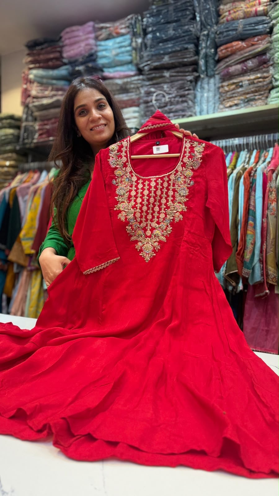 Rouge Royale – Russian Silk Suit Set
