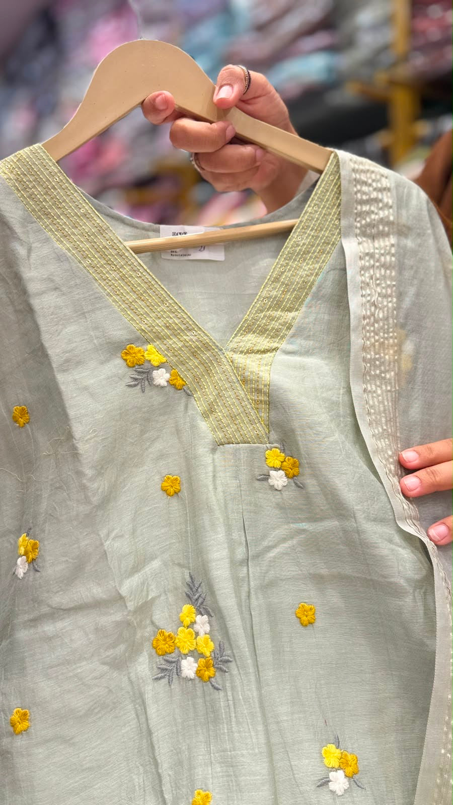 Pista Petals Mul Chanderi Set