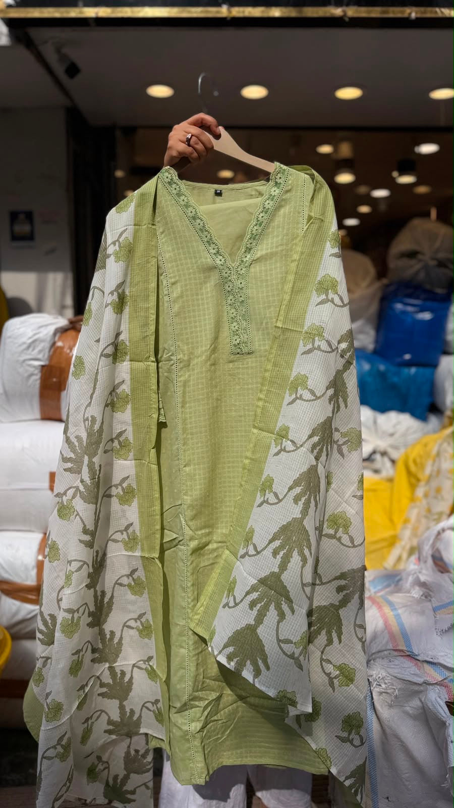 Pastel Botanica — A Soft Summer Story
