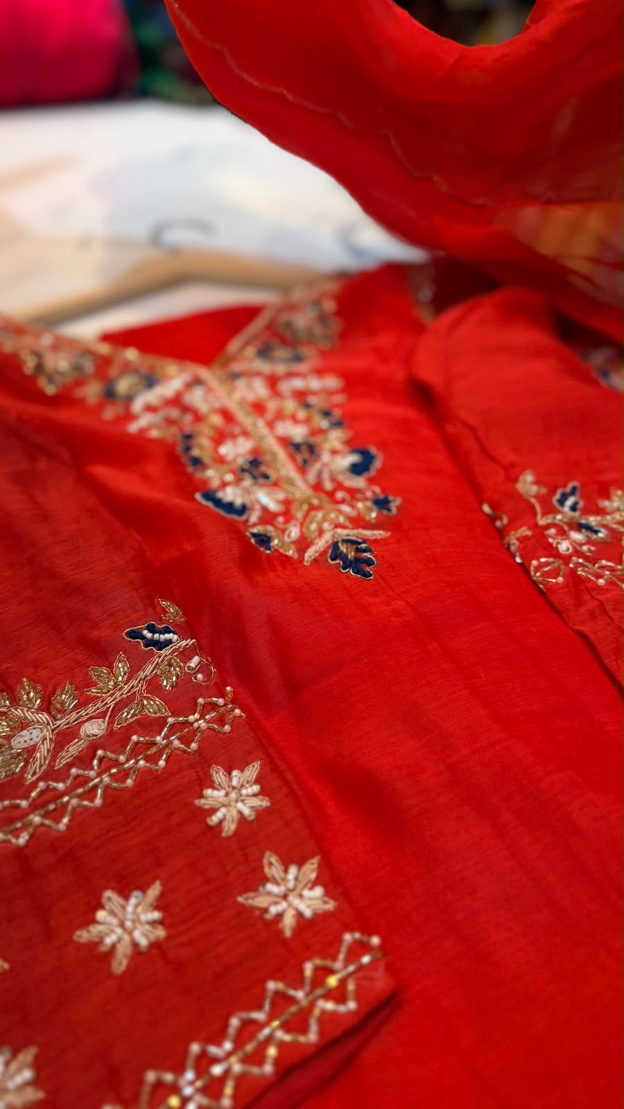 A Tale of Two Blooms – Mul Chanderi Suit Set