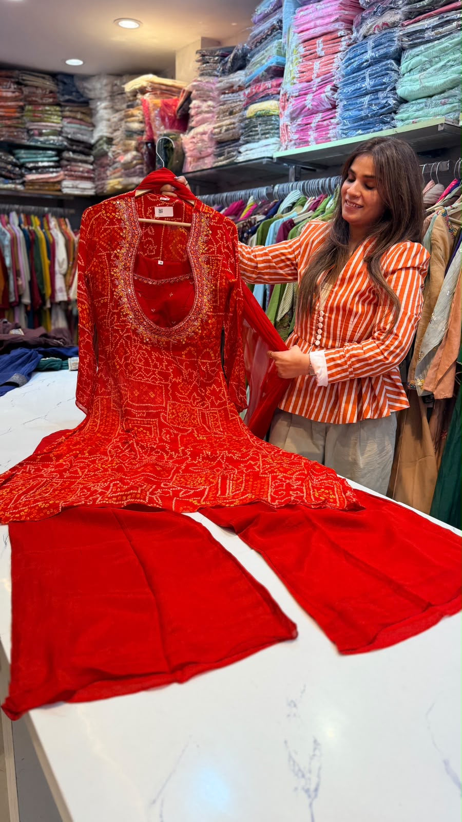 Bandhej in Full Bloom – Festive Divider Set