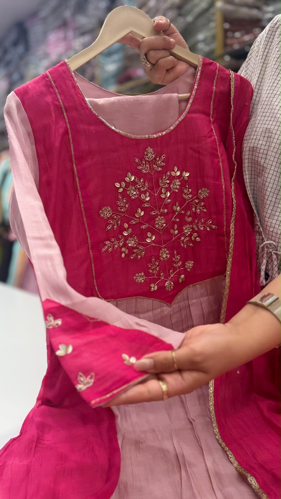 ~ Windsor Bloom Mul Chanderi ~
