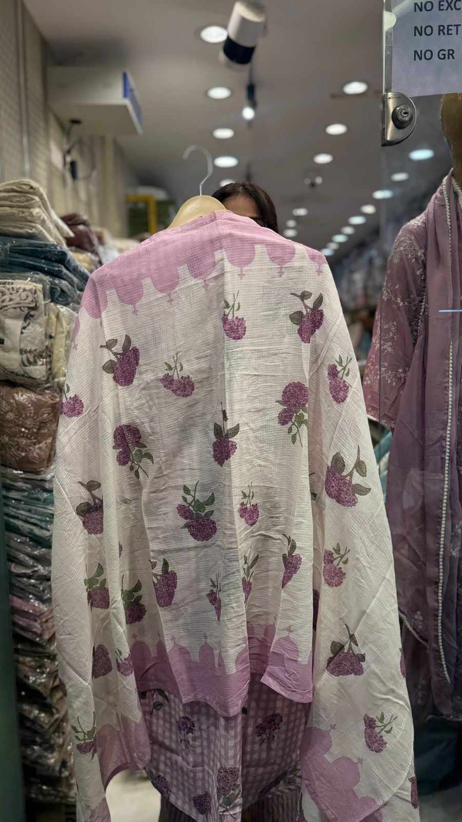 The Blooming Courtyard Suit Set
