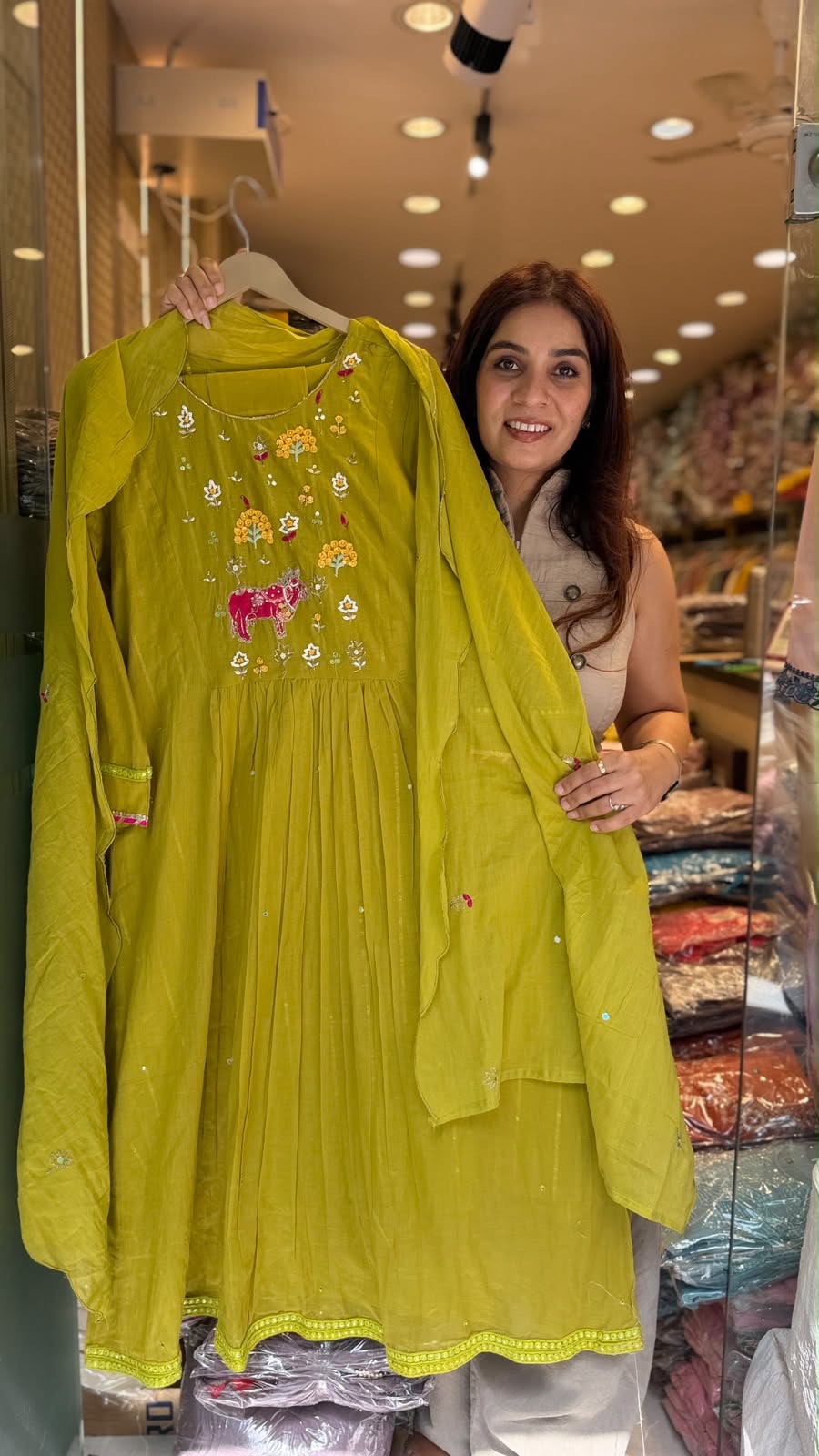 Rang Gaai Garden Suit Set