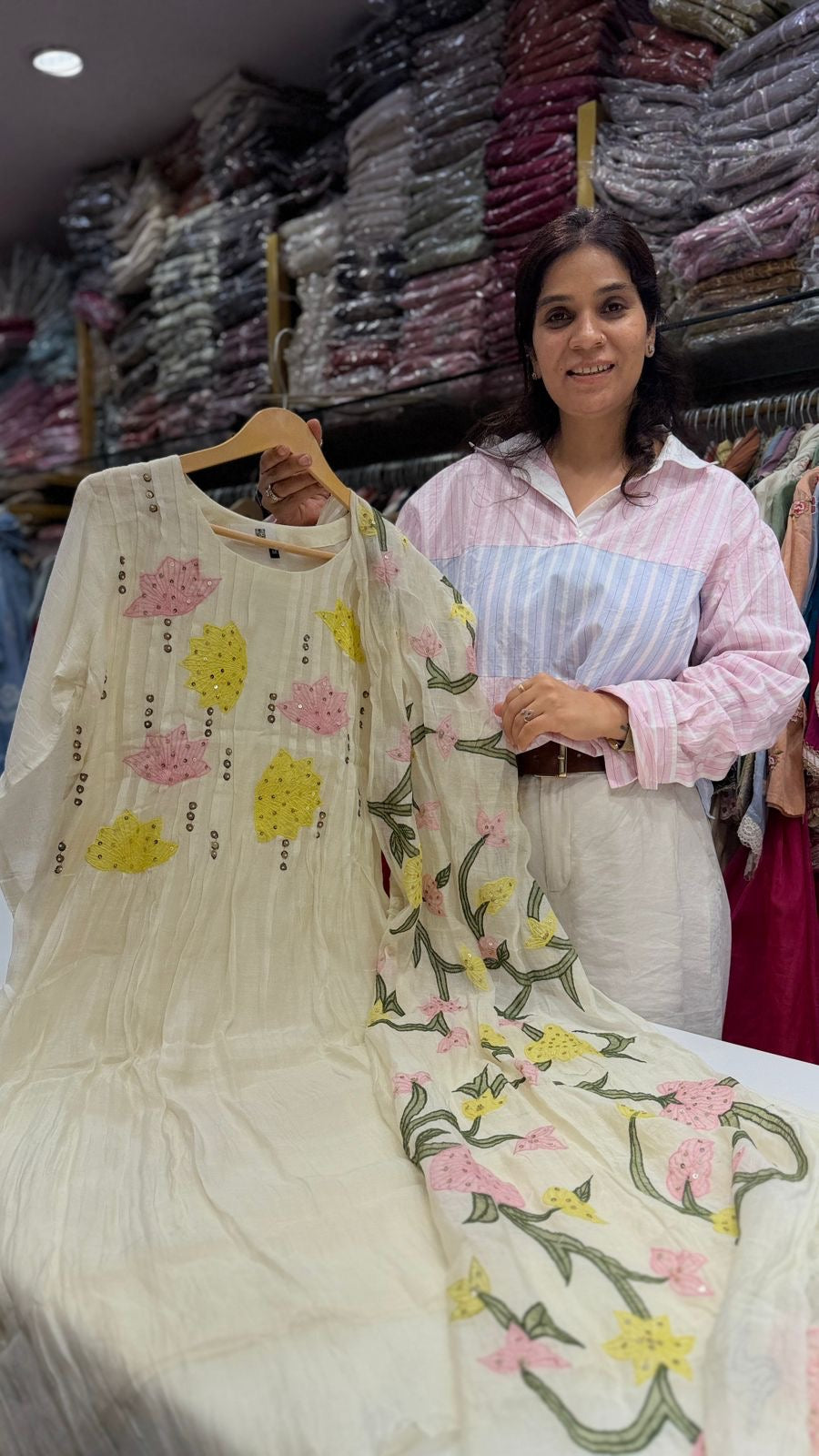 Petal Gleam Ivory Mul Chanderi
