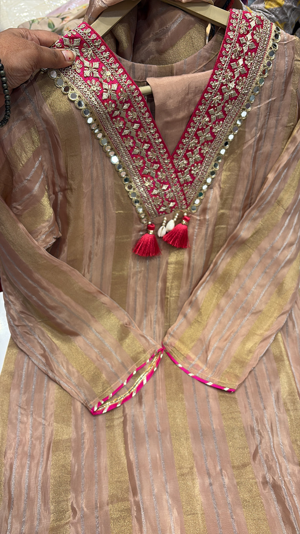 The Damru Detail – Festive Suit Set ⭐