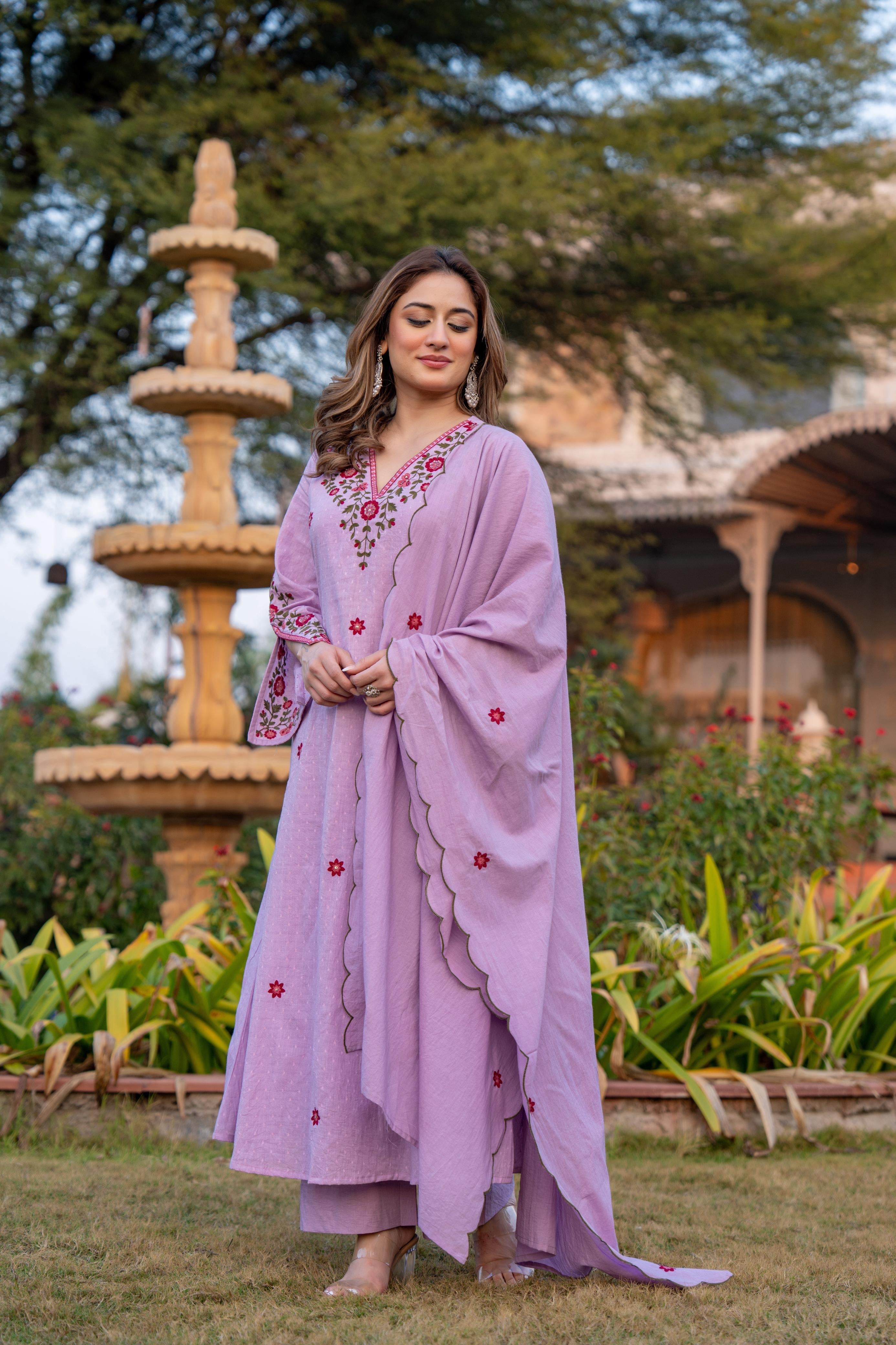 Petal Rhythm – Dobby Mul Cotton Edit