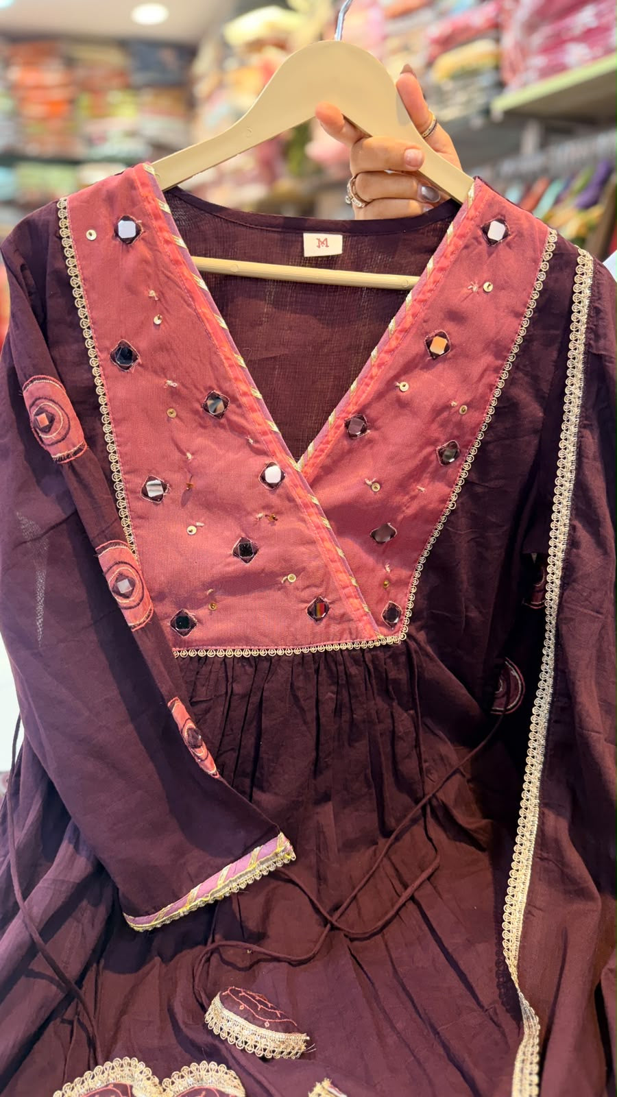 Two Tones, One Rhythm – Mul Chanderi Suit Set