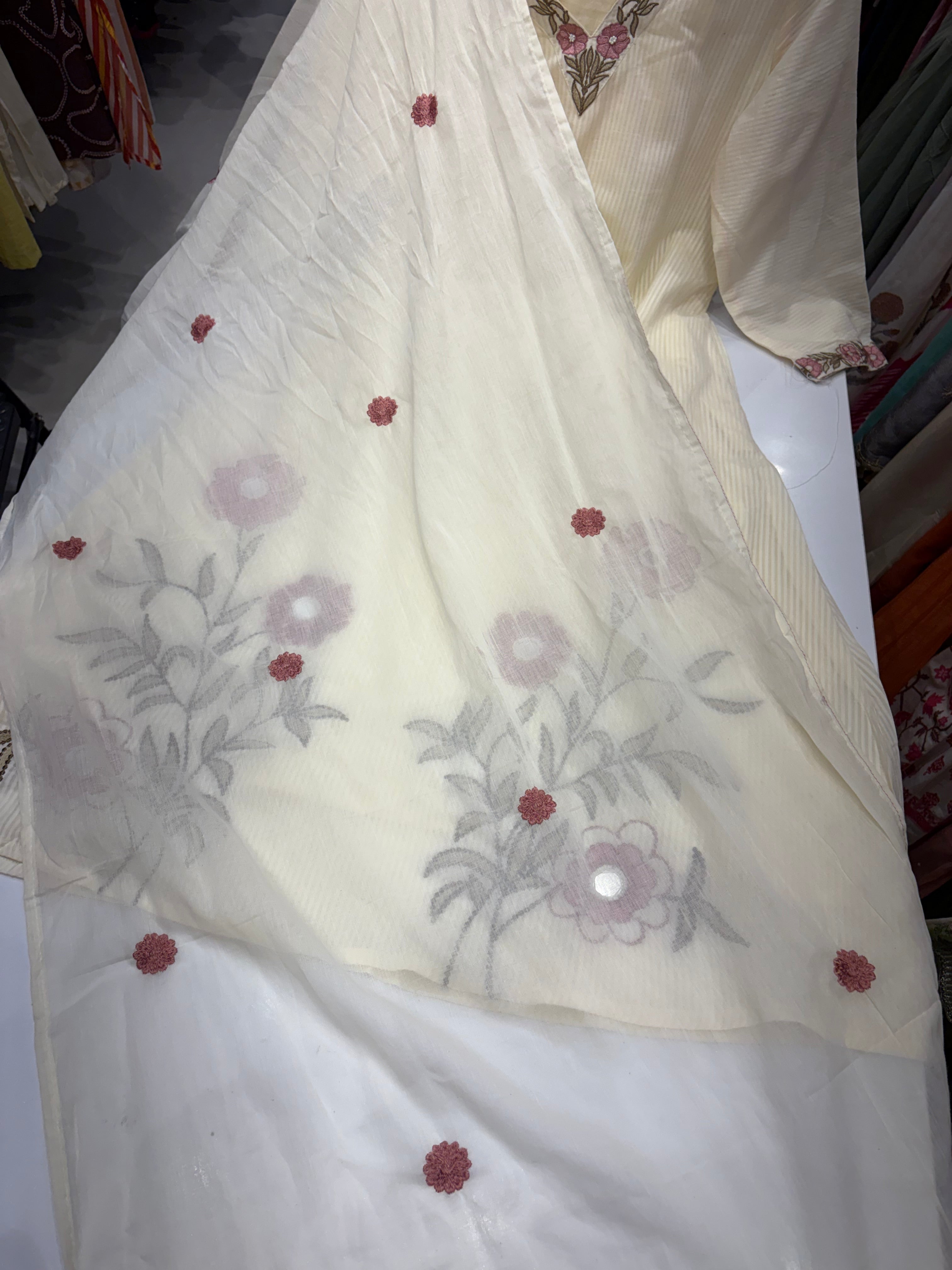 Cocoa Blossom – Embroidered Suit Set