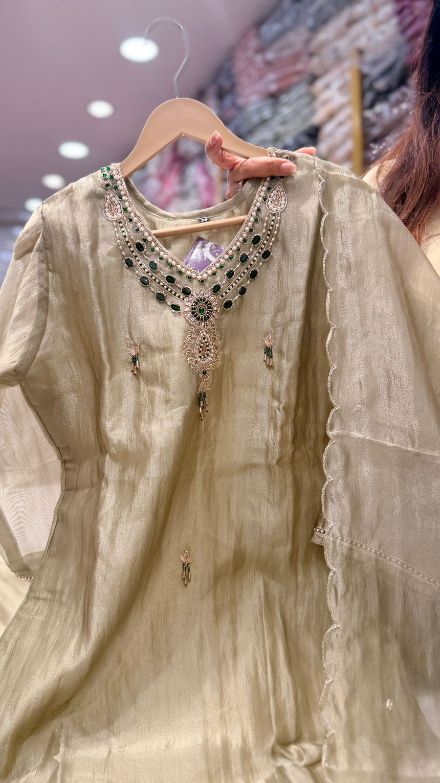 Kundan Radiance Suit Set