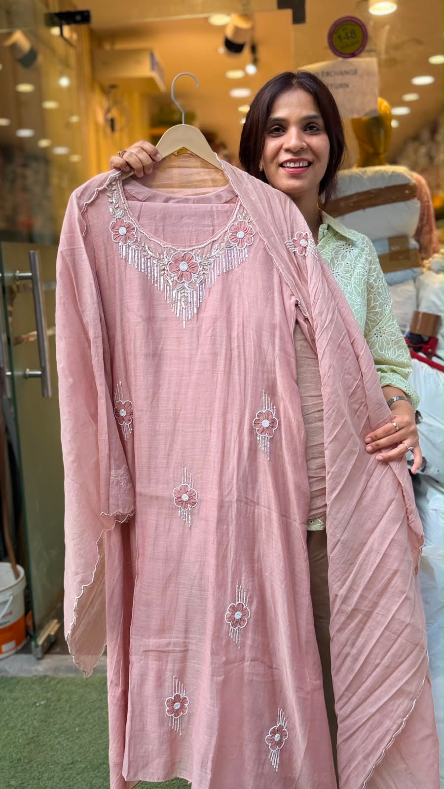 Moonflower Grace— Mul Chanderi Classics