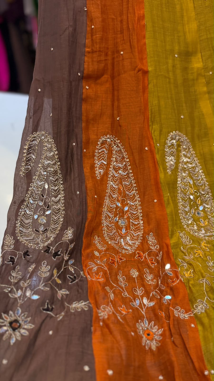Colour, Cut & Craft – Festive Luxe