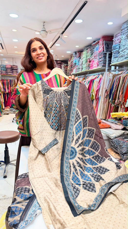 Celestial Mosaic Malai Masleen Set