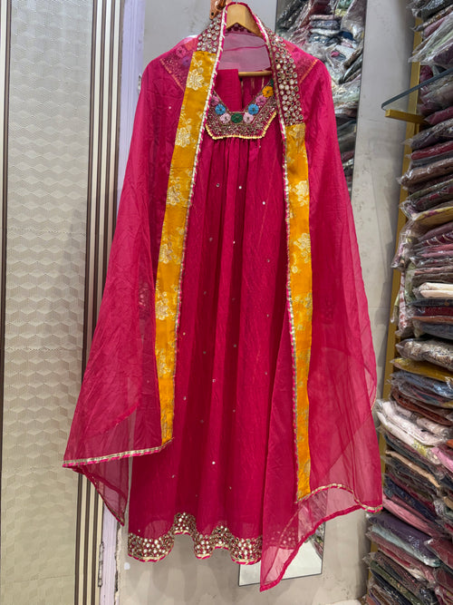 Pink Beyond Ordinary – Luxury Festive Suit Set