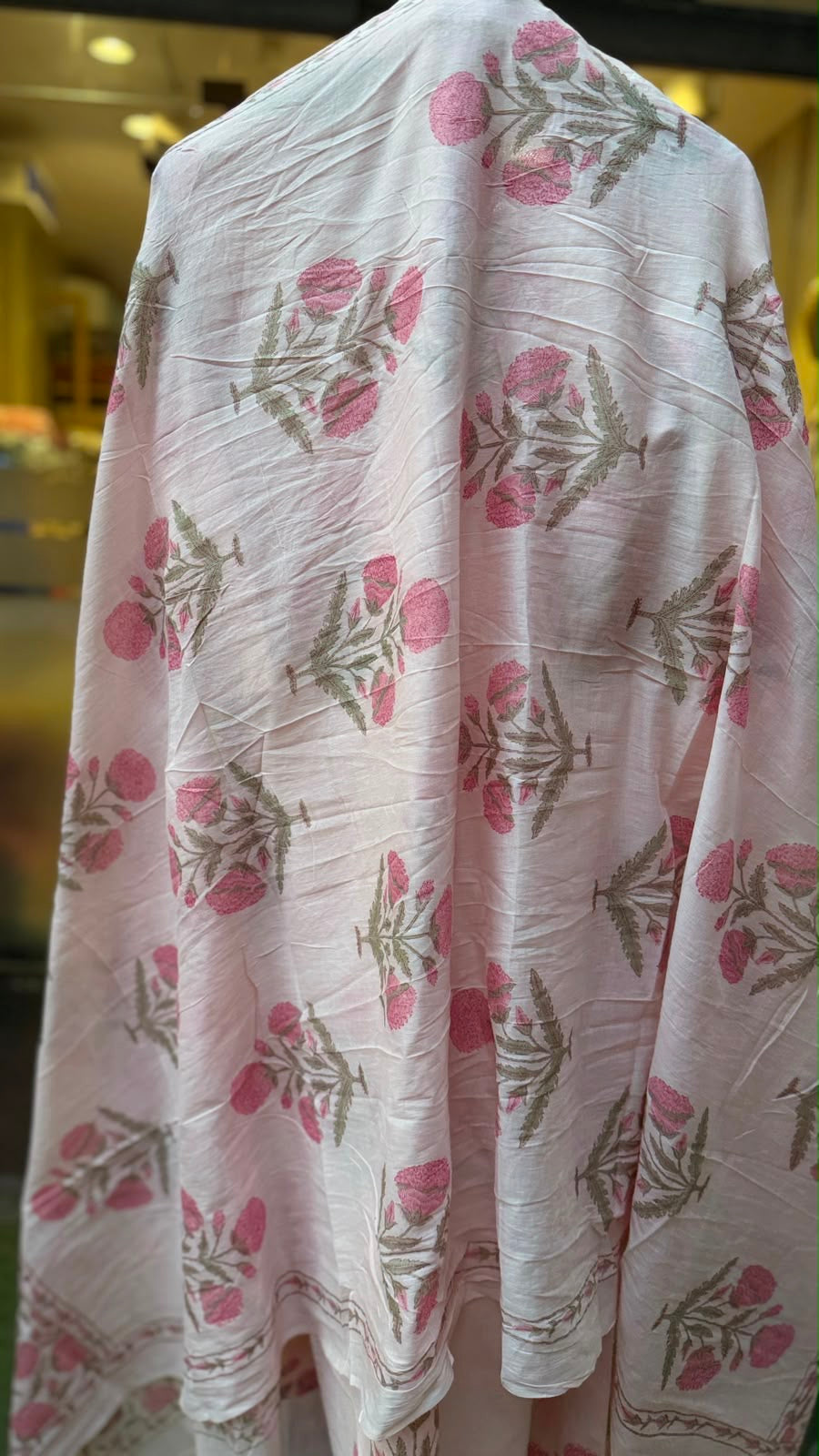 Meadow Imprint – Floral Print Suit Set