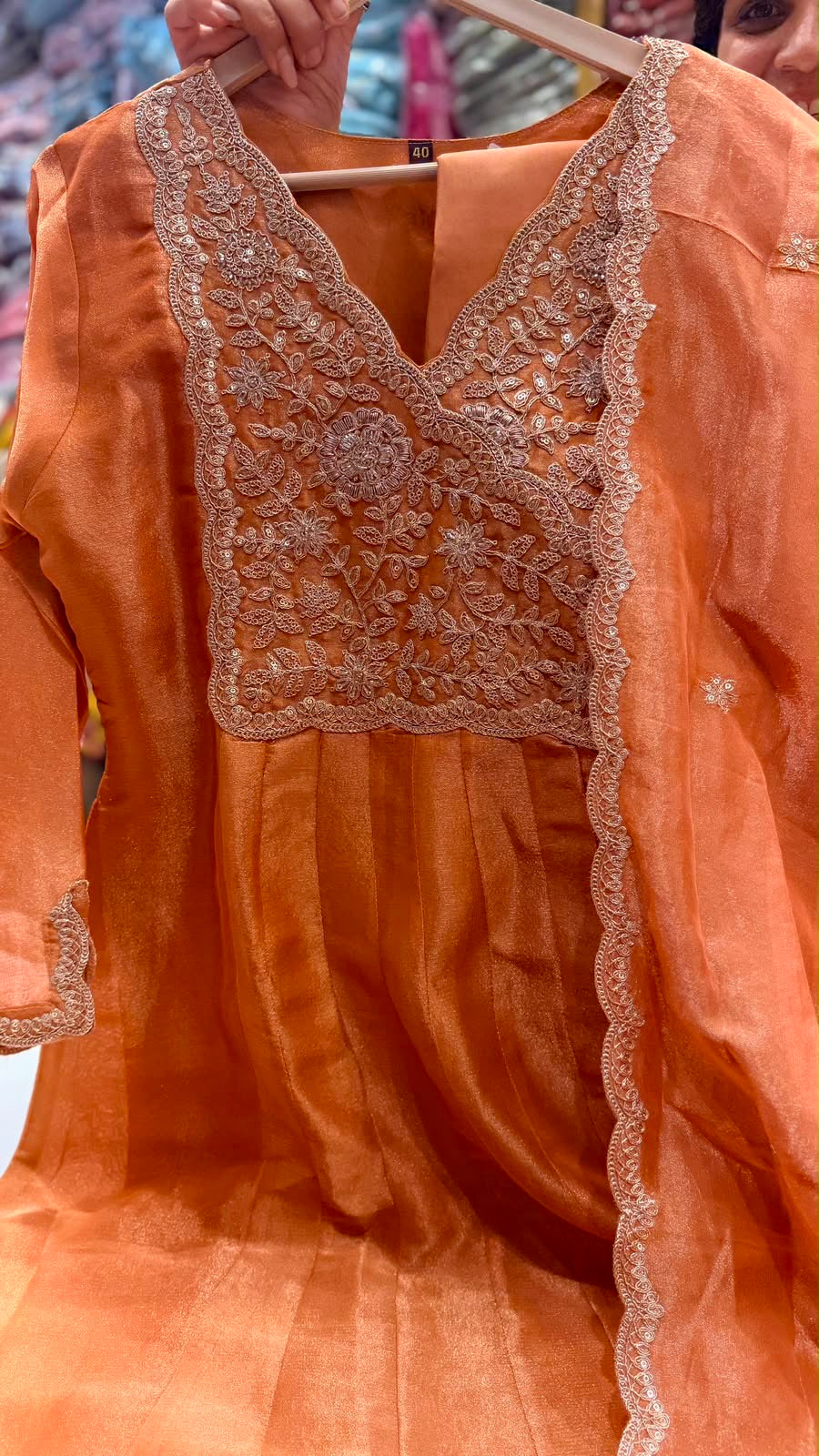 Sunehri Veil Shimmer Suit Set ~ Luxe