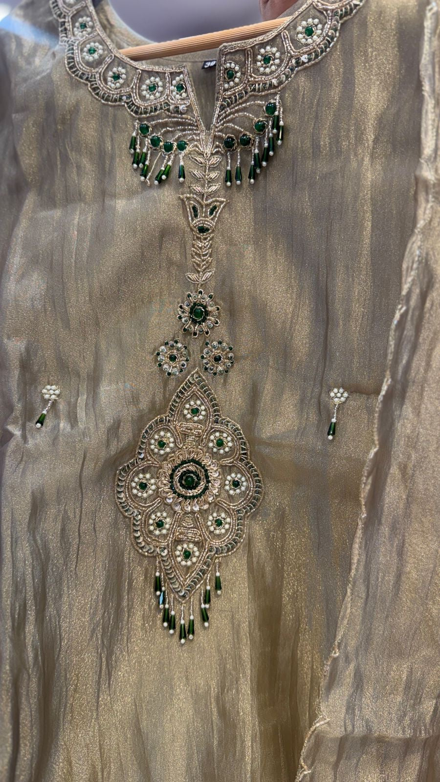 The Jewel Has a Dress— Luxe Edit