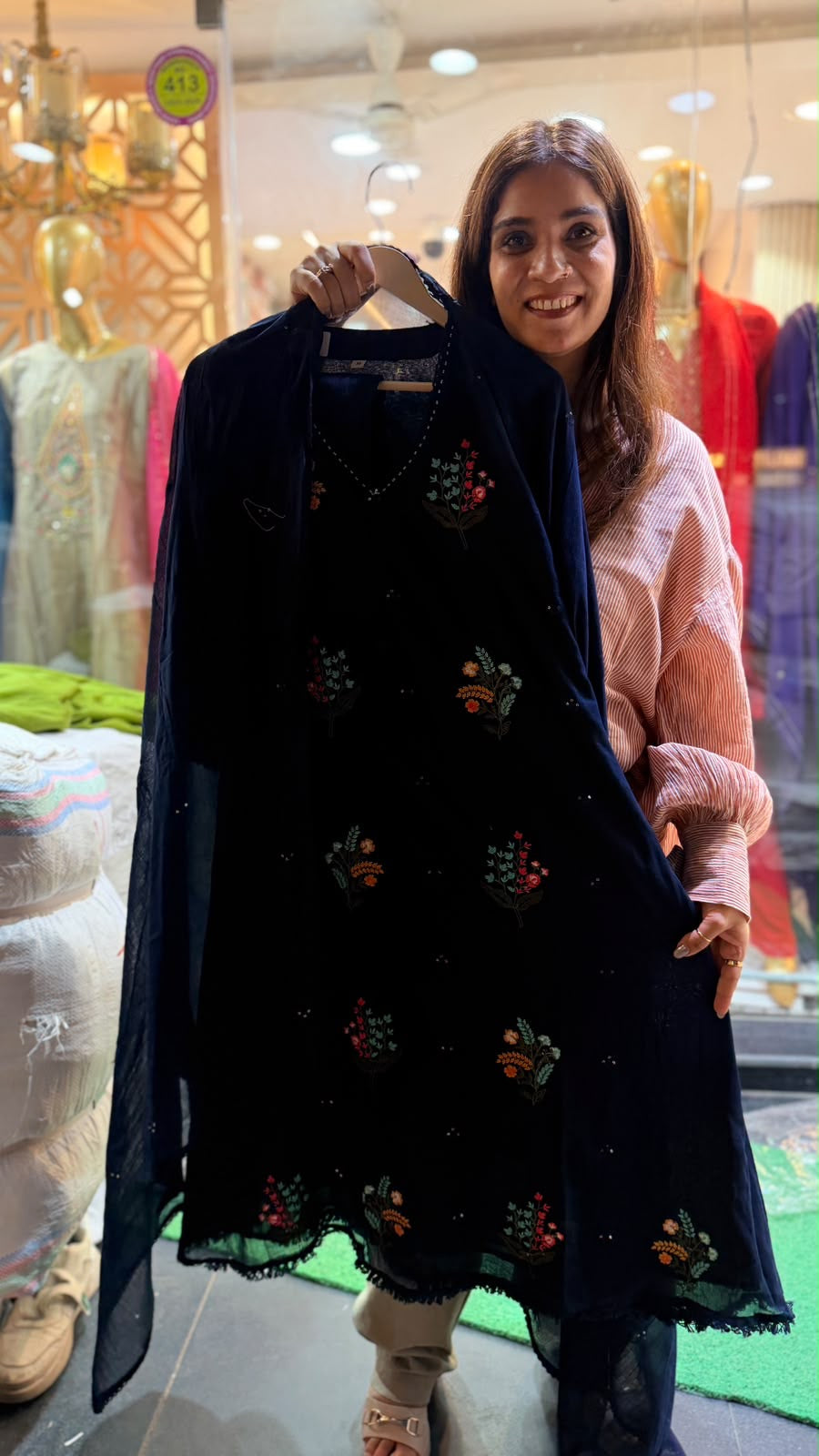 Midnight in Bloom – Mul Cotton Suit Set