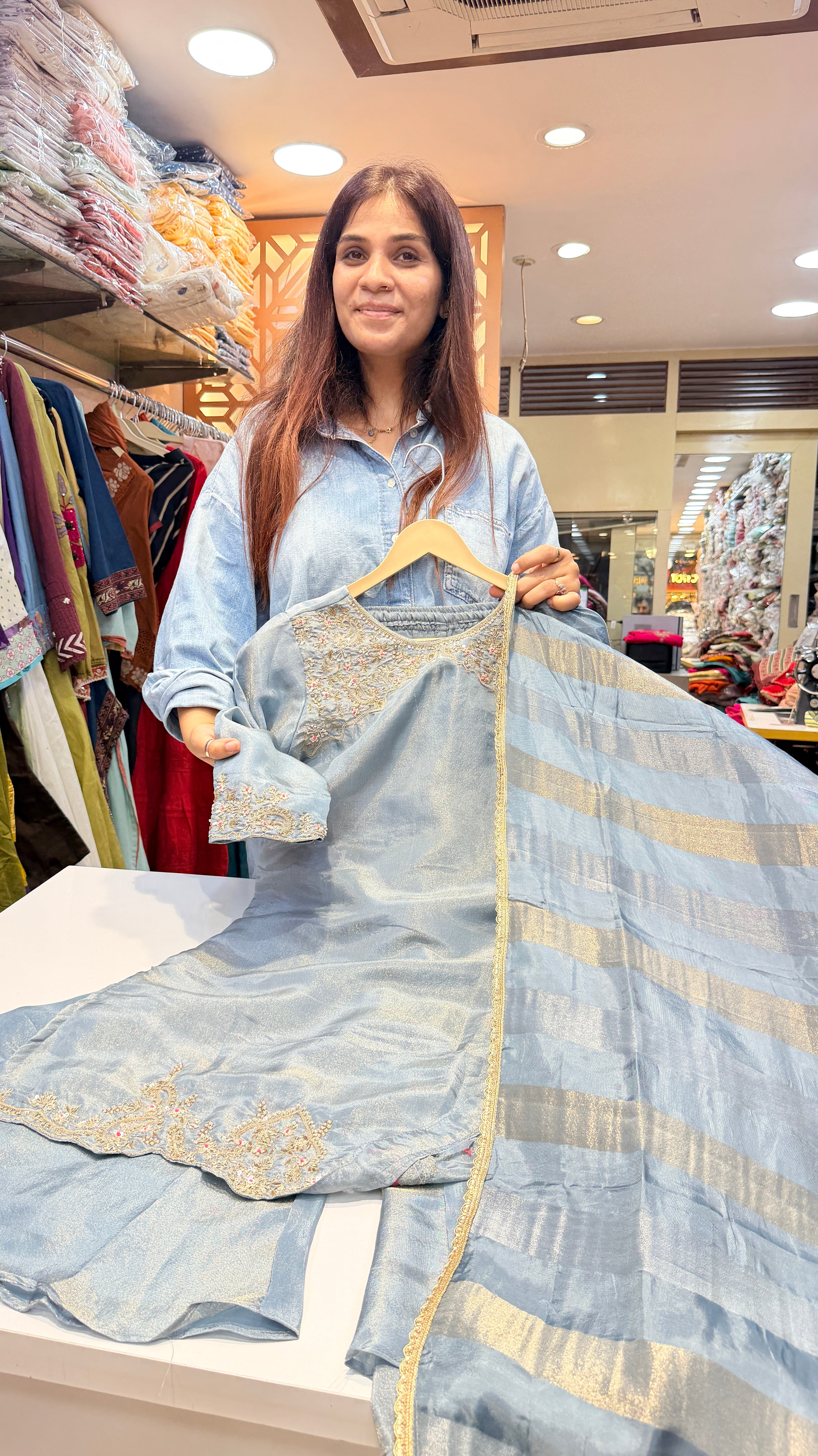 Shimmer blue Suit Set with Broad Divider