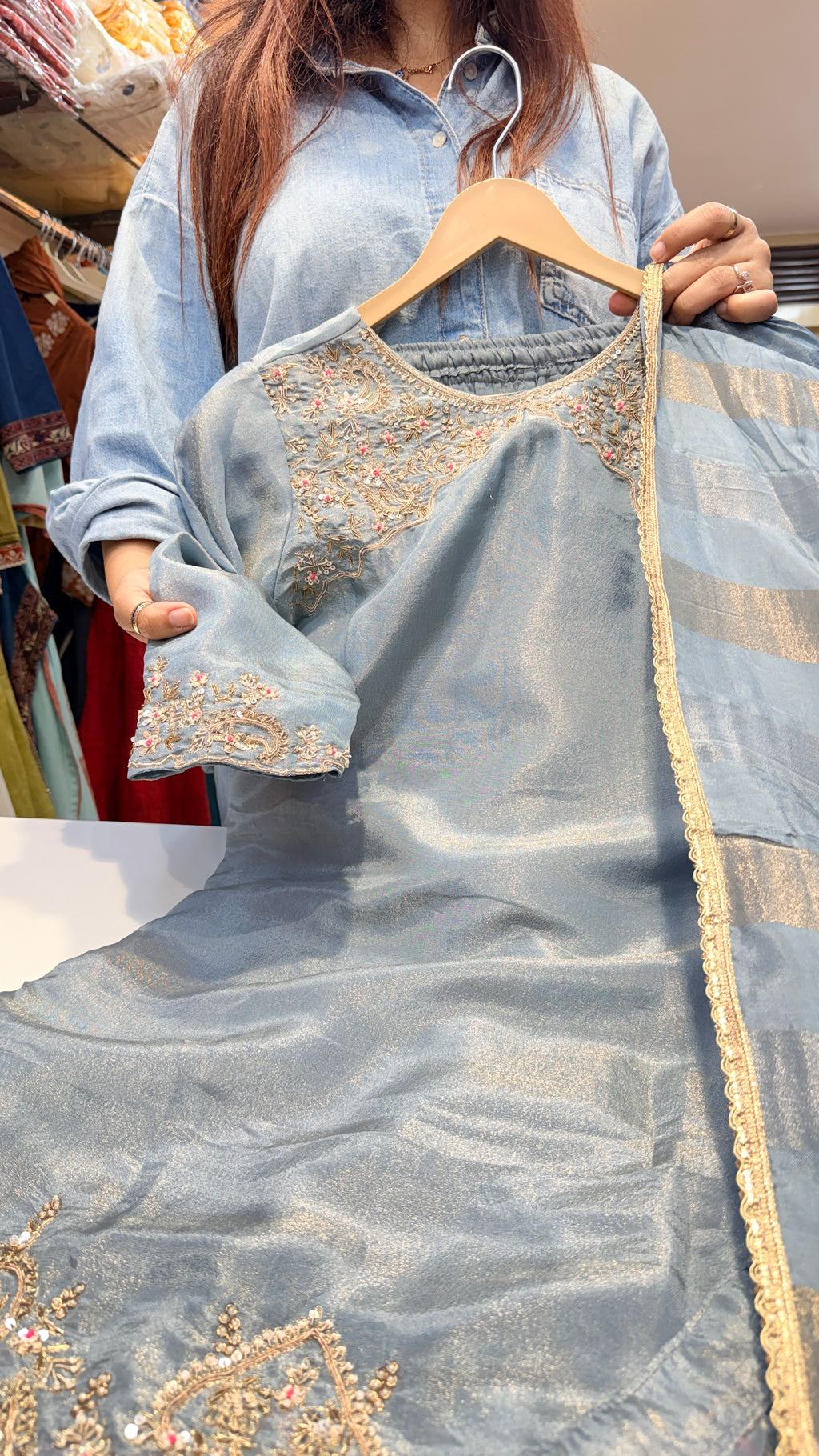 Shimmer blue Suit Set with Broad Divider