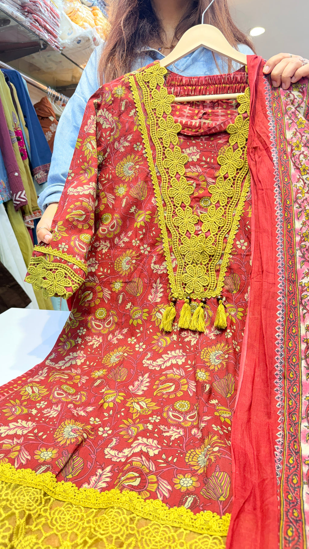 Red Floral Karachi Style Kurta Set with Lace Detailing & Printed Dupatta