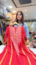 Red Chevron Printed Kurta Pant with Tassel Tie-Up Neck