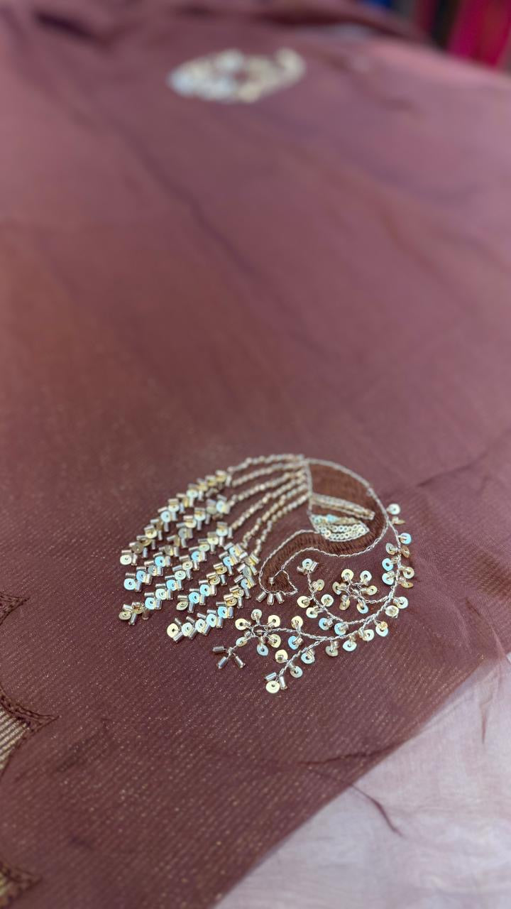 The Lurex Glow Affair – Mul Chanderi Suit Set