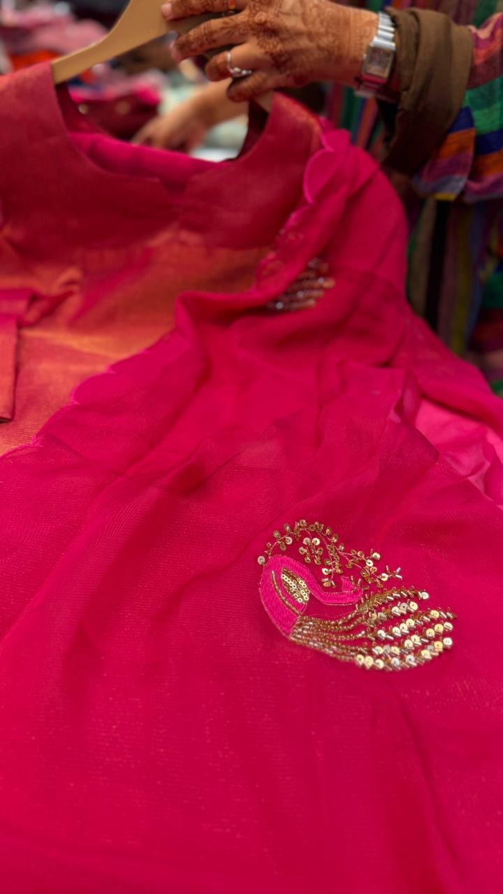 The Lurex Glow Affair – Mul Chanderi Suit Set