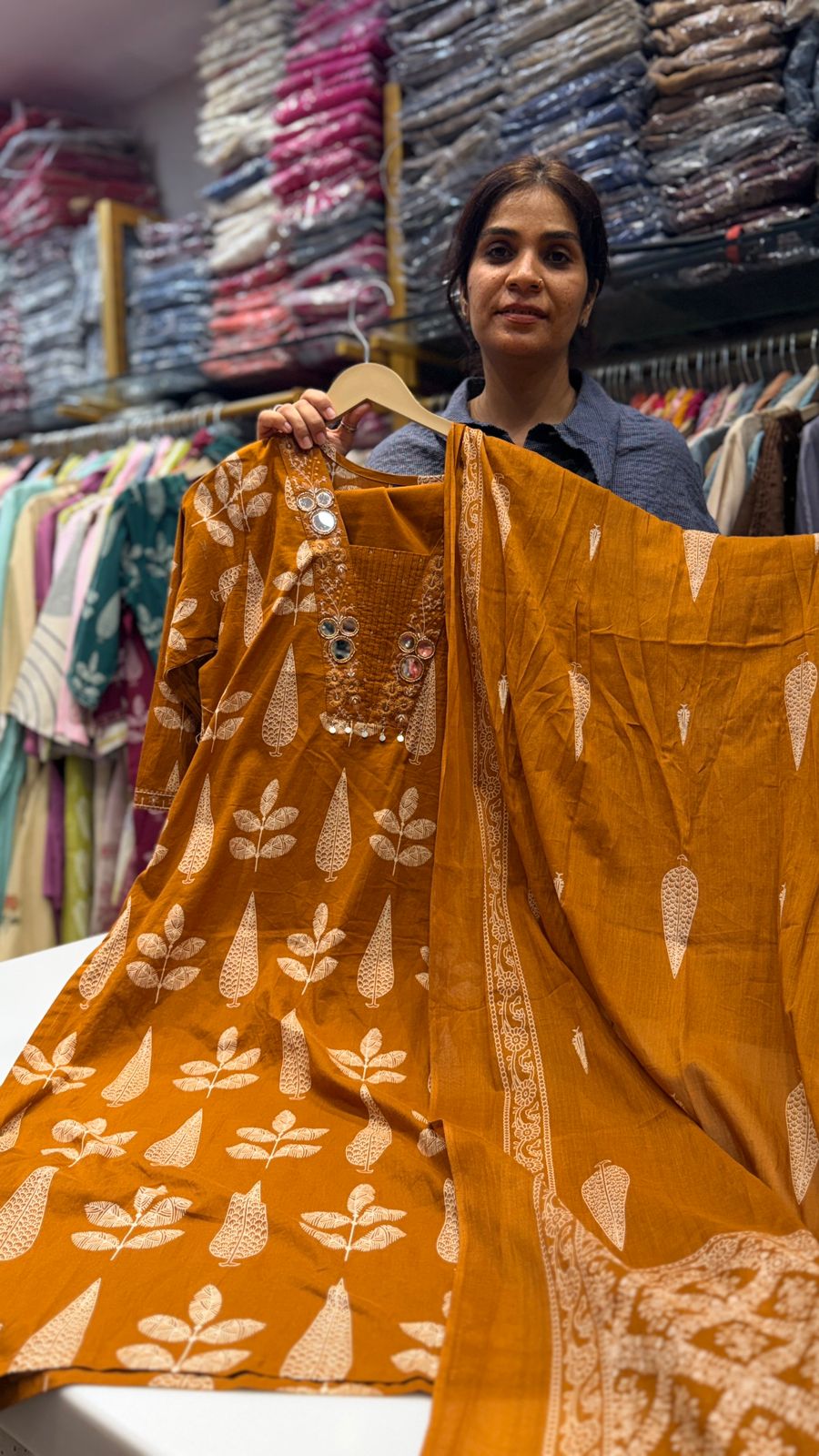 Amber Leaf Printed Cotton Suit