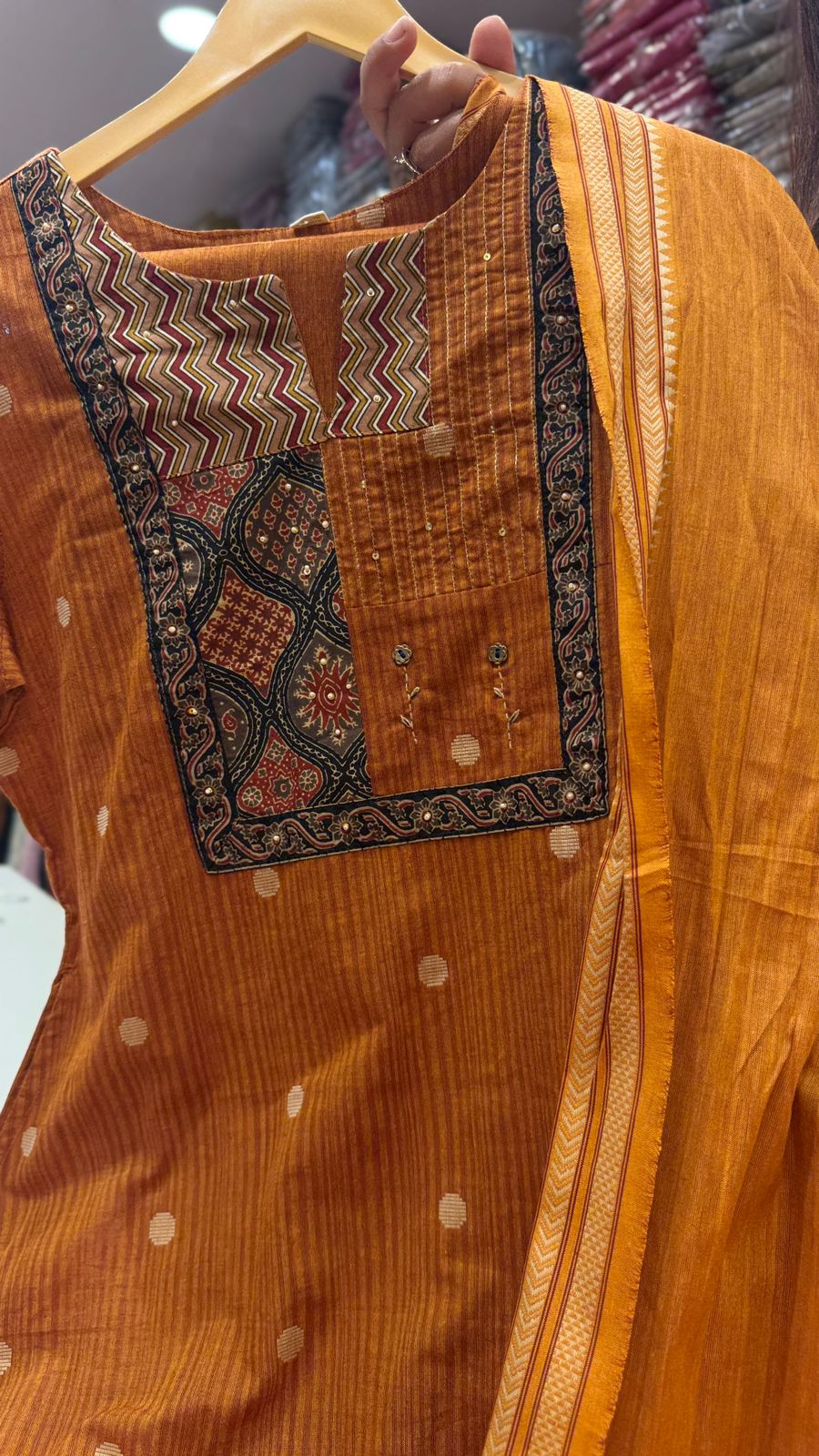 Kesari Rang Handloom Suit Set