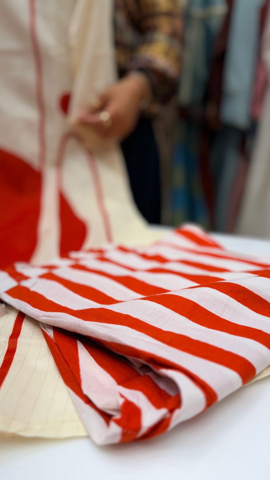 Ivory Crimson Abstract Kurta Pant