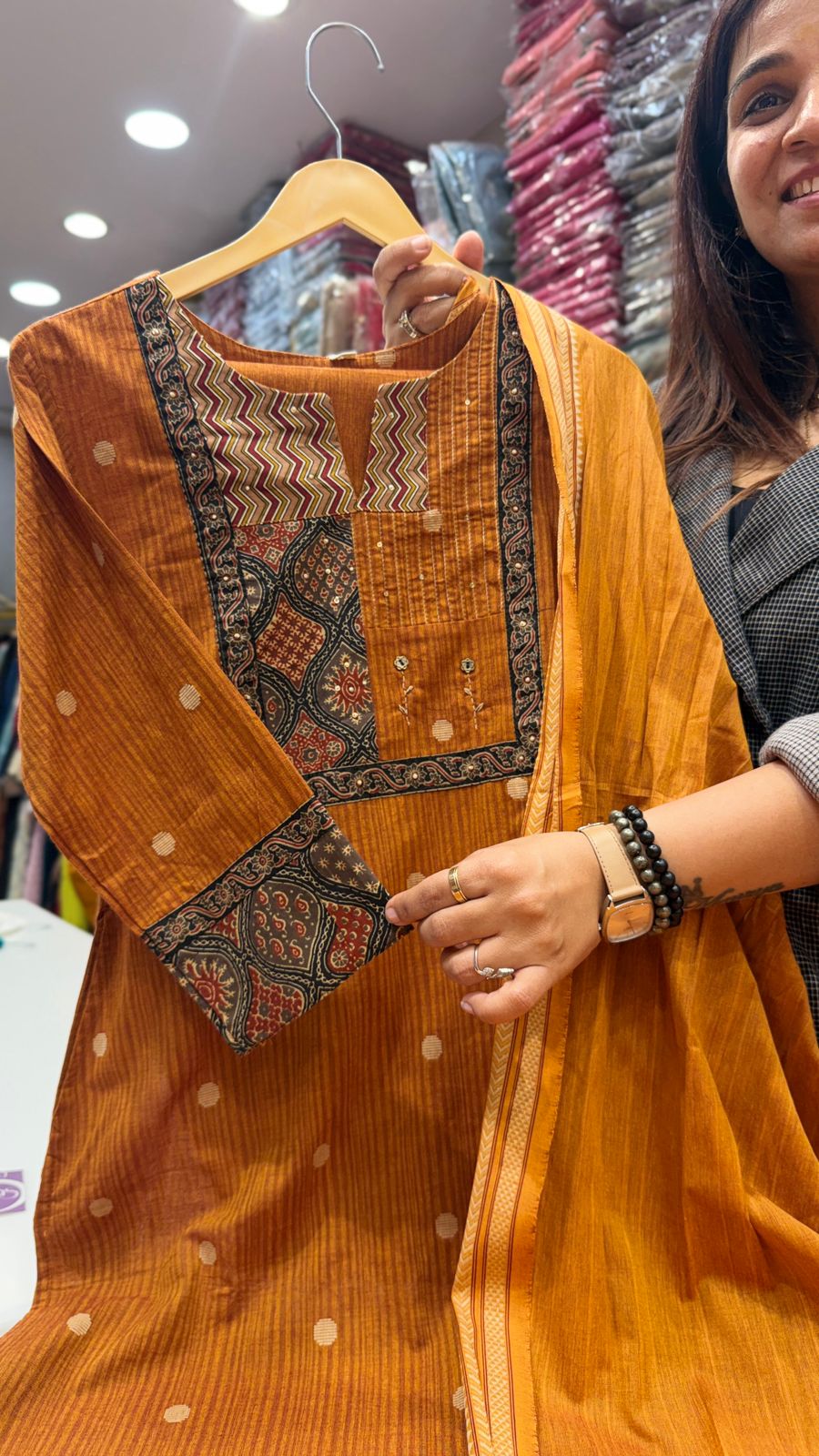 Kesari Rang Handloom Suit Set