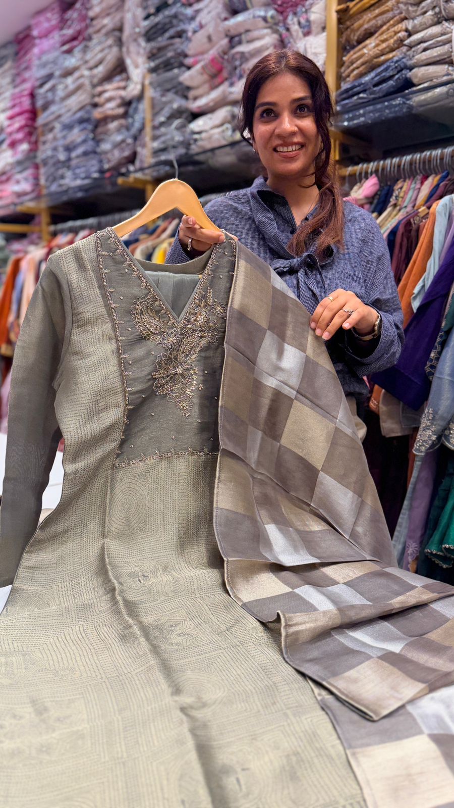 Royal Saga Kanjivaram Silk Suit Set
