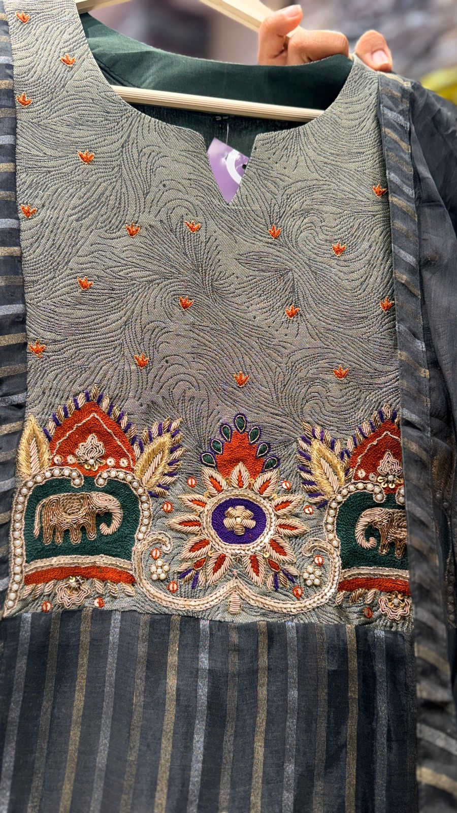 Charcoal Banarasi lurax Mul chandheri