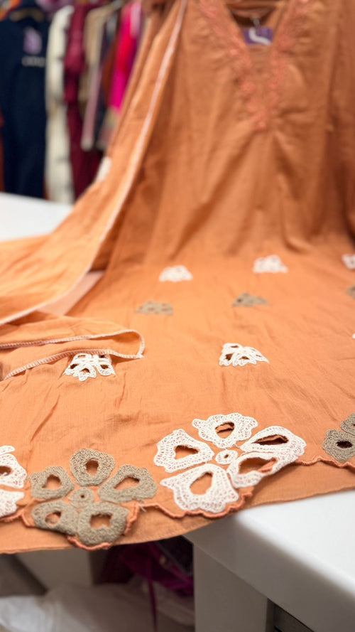 Rust Petal Mul Cotton Suit with Floral Appliqué Work